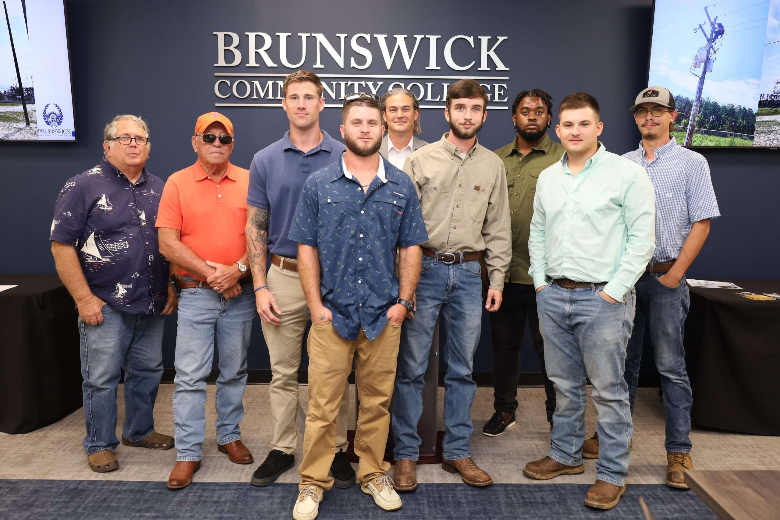 Lineworker graduates, instructors and BCC Leadership